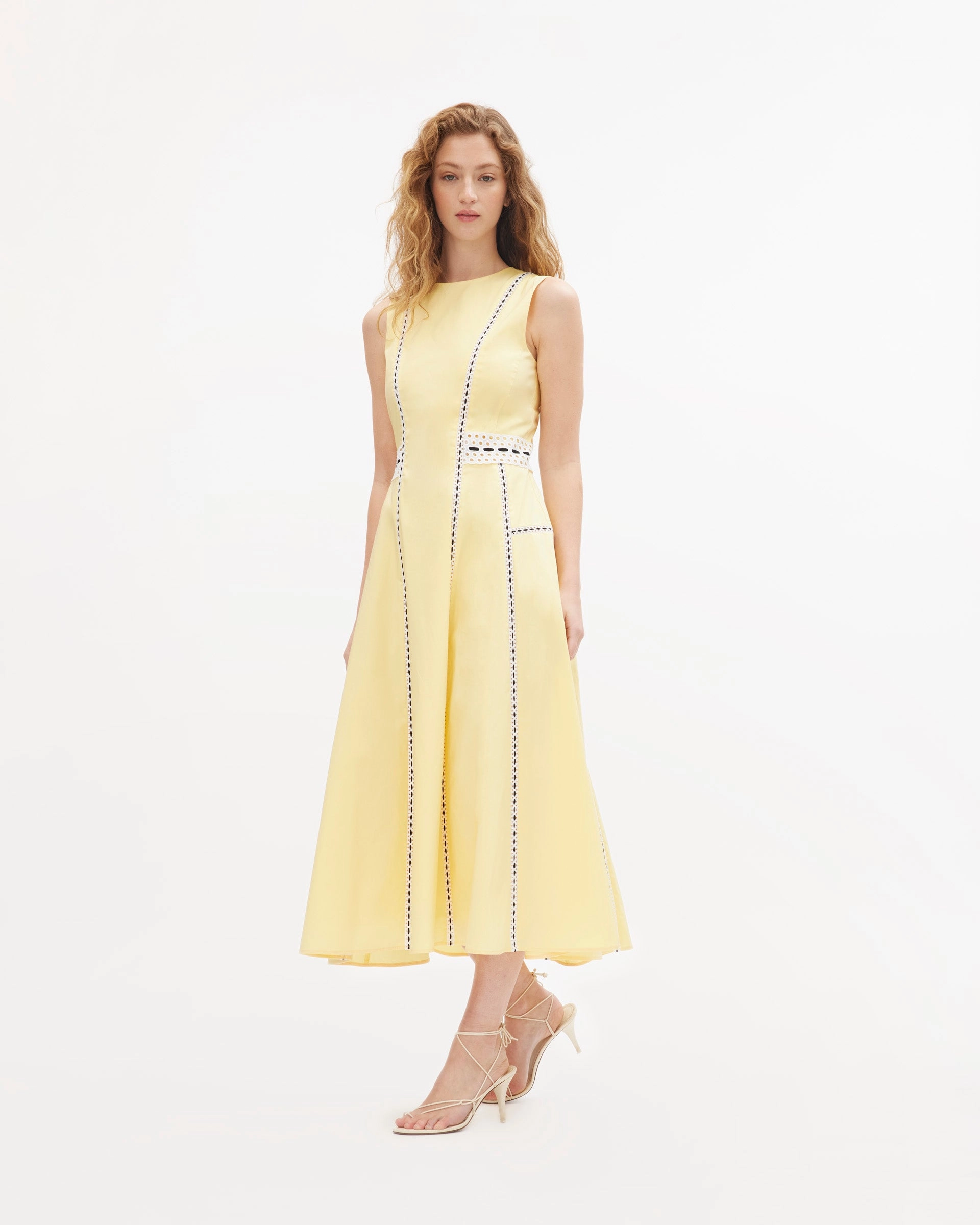 Sloane Dress Elegant Outline Soft Fabric