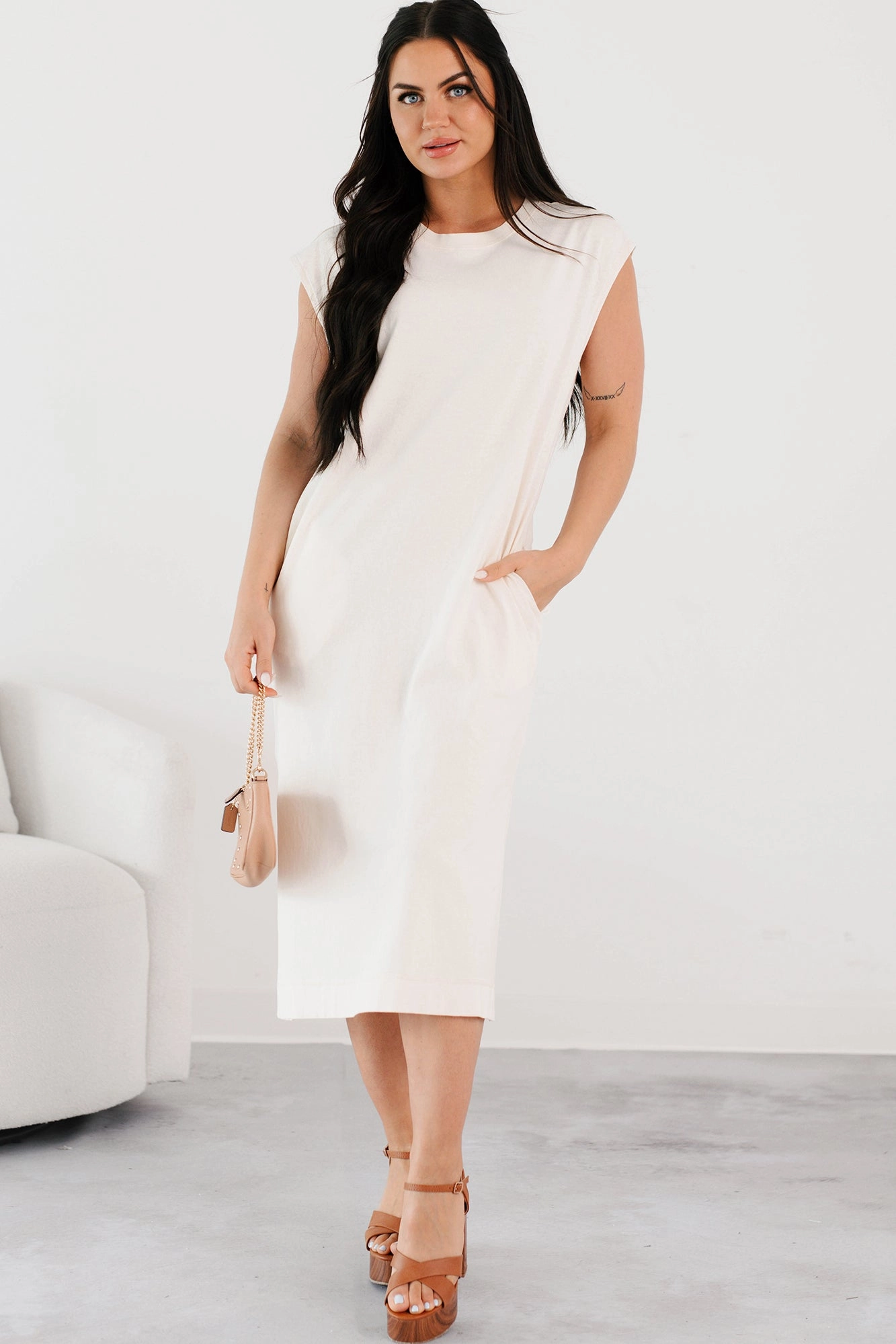 Comfy and Cozy Smart Look Sundays In Bed Sleeveless Midi Dress (Ivory)
