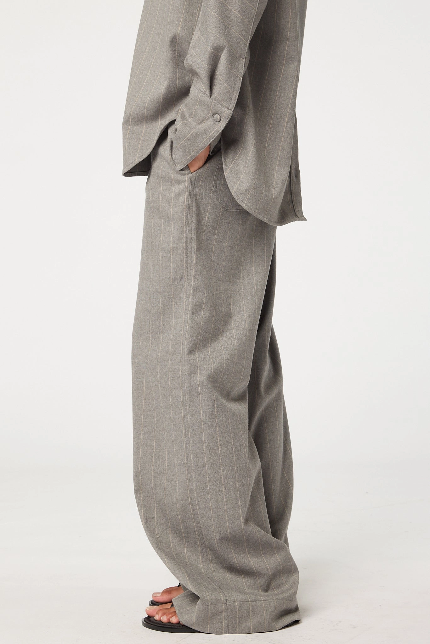 Cozy Casual Erasable Logo Patch DOVI PANT