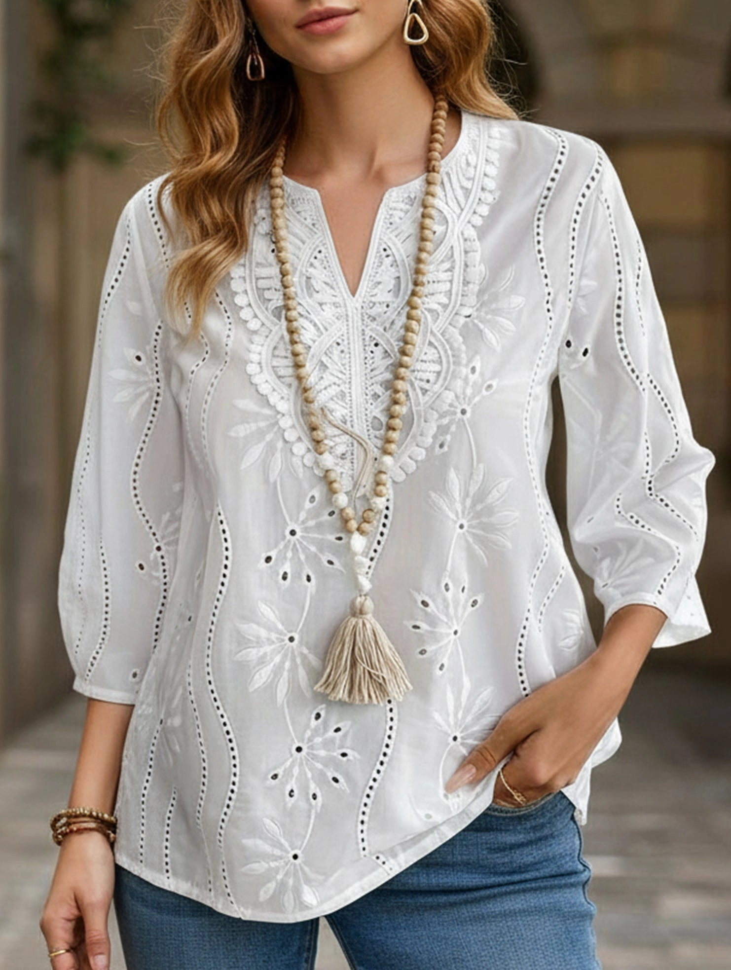 Loose-fit V-neck embroidered lace top Elasticated Hem