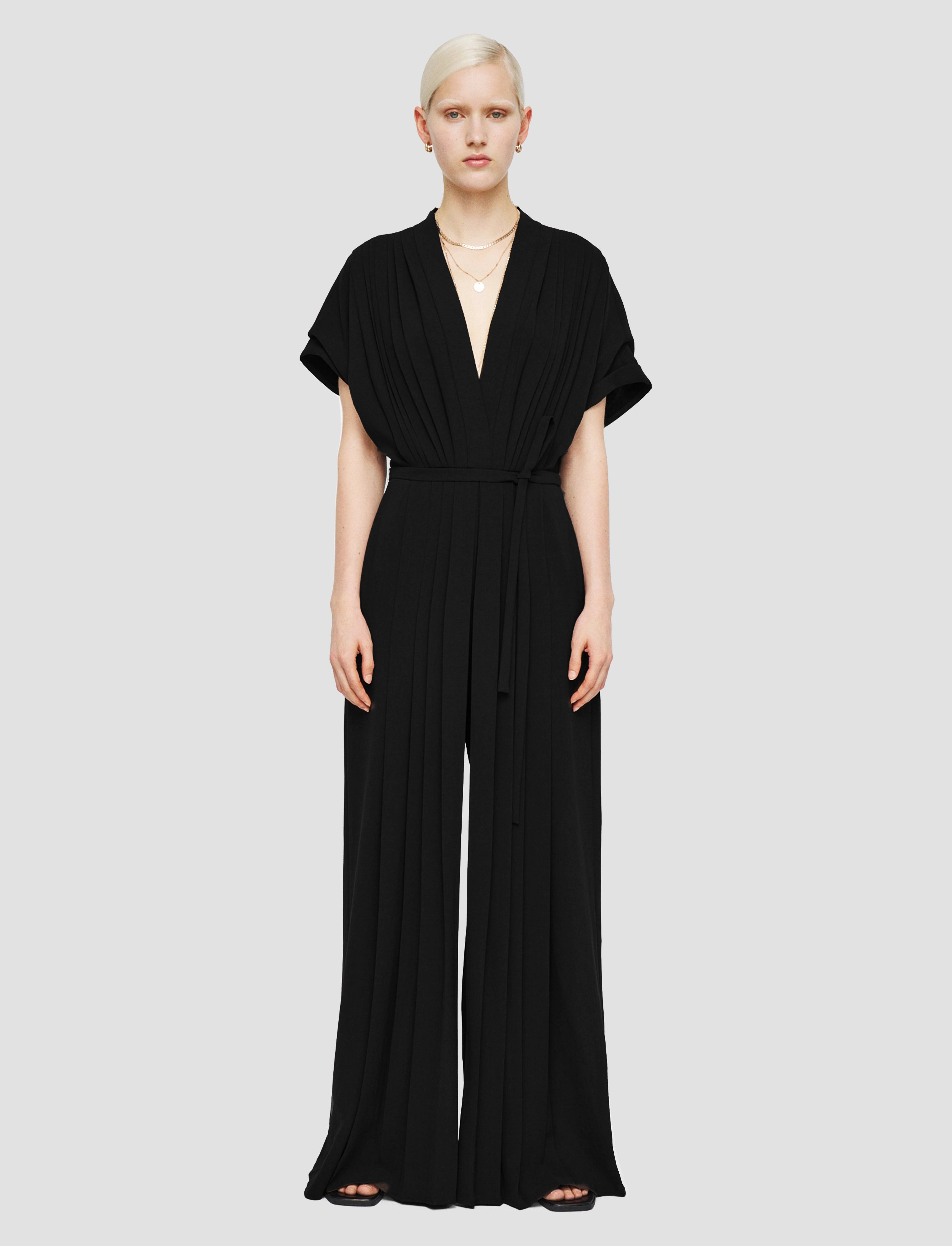 Flattering Look Natural Silhouette Sofia Airy Pliss?? Jumpsuit