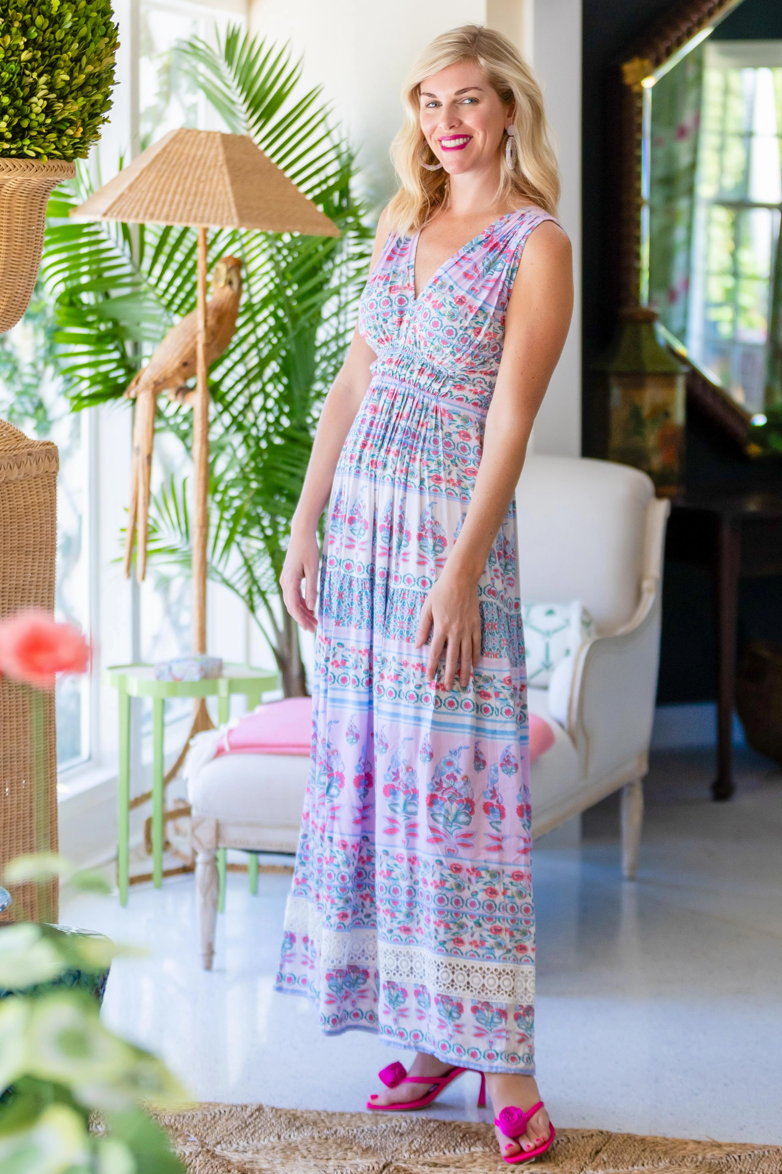 Charlotte Dress / Petal Light Silhouette Cozy Vibe