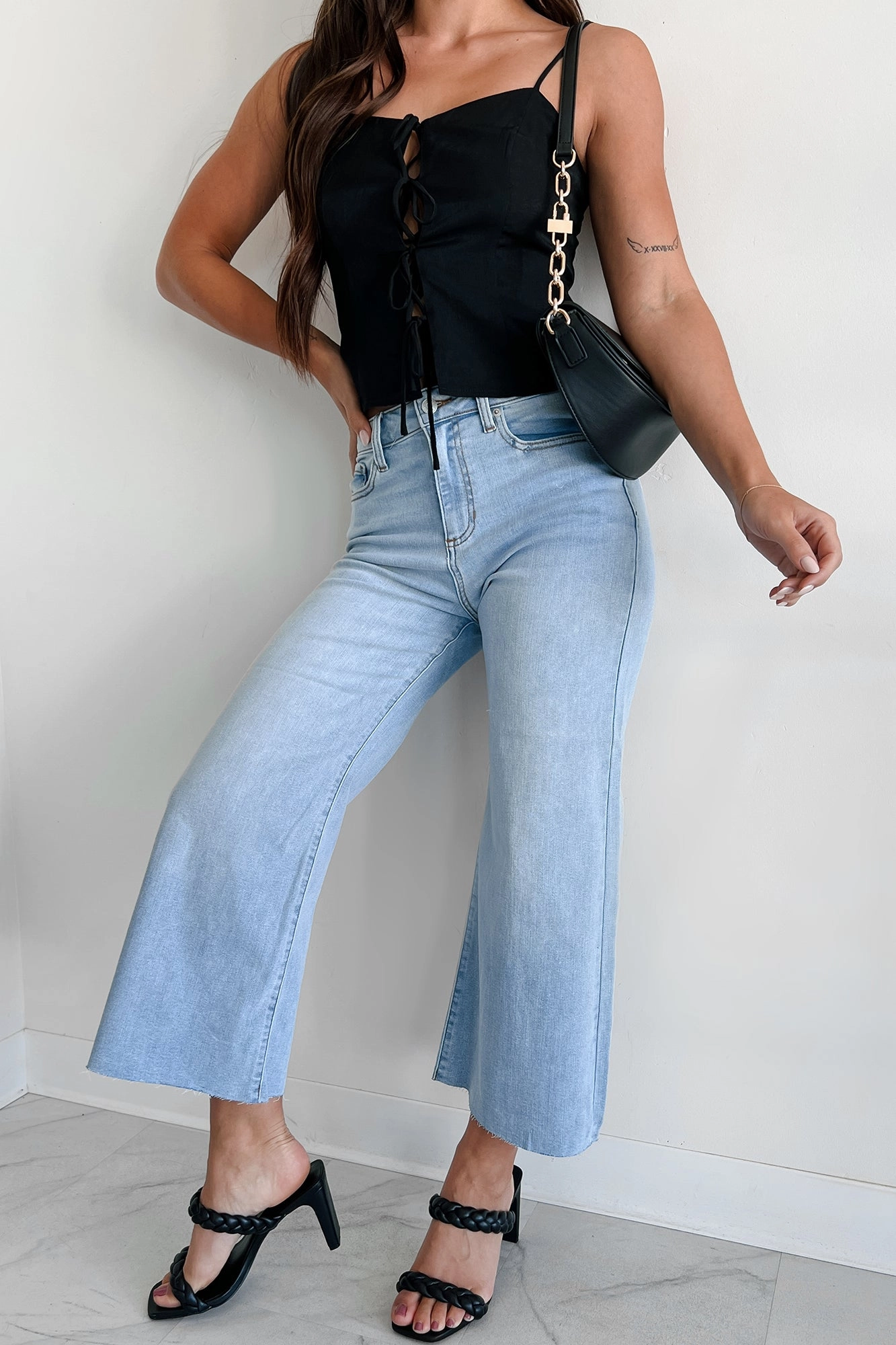 Ansel High Rise Crop Wide Leg Sneak Peek Jeans (Light) Lightweight Design
