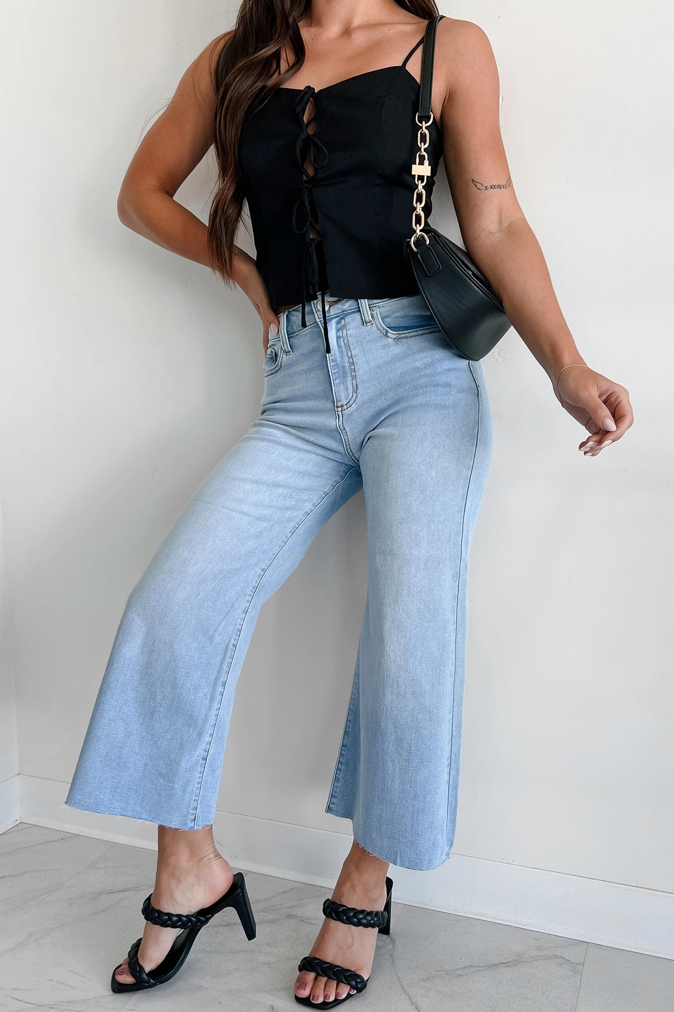 EasyCareFabric Ansel High Rise Crop Wide Leg Sneak Peek Jeans (Light)