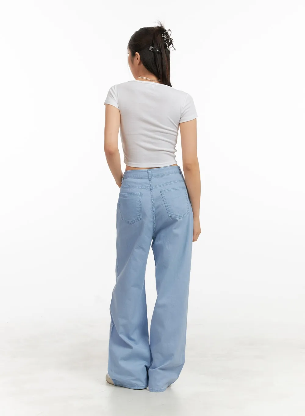 Solid Cotton Loose Fit Straight Jeans OA429