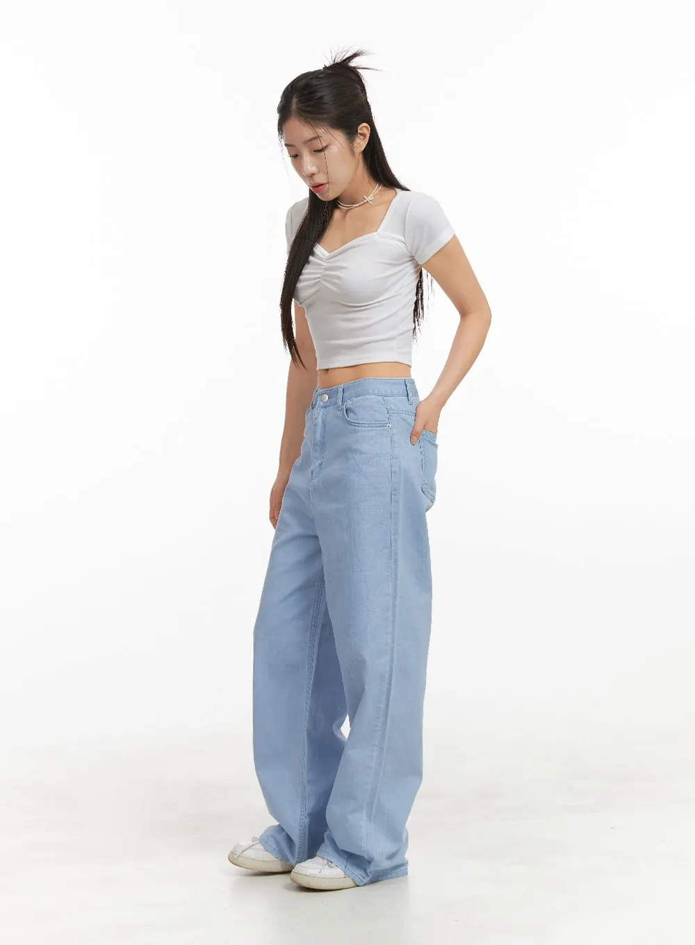 Solid Cotton Loose Fit Straight Jeans OA429