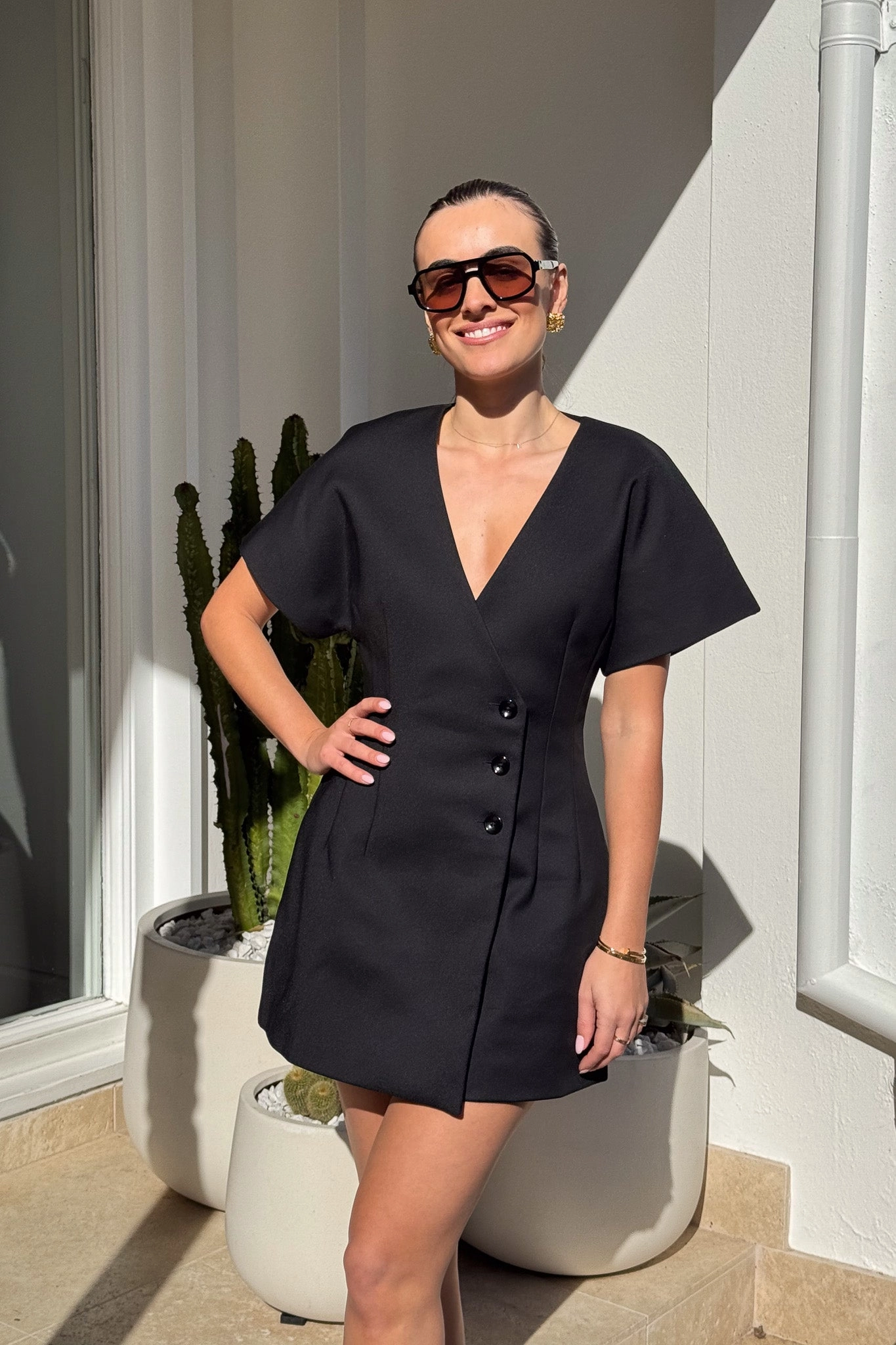 Refined Form Chill Design Sophia Mini Dress Black