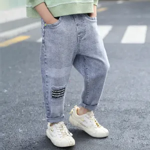 Spring and Autumn Light-Colored Jeans