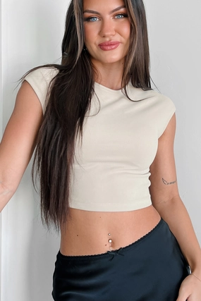 Staying Busy Cap Sleeve Crop Top (Taupe) Ergonomic Shoulder Shape