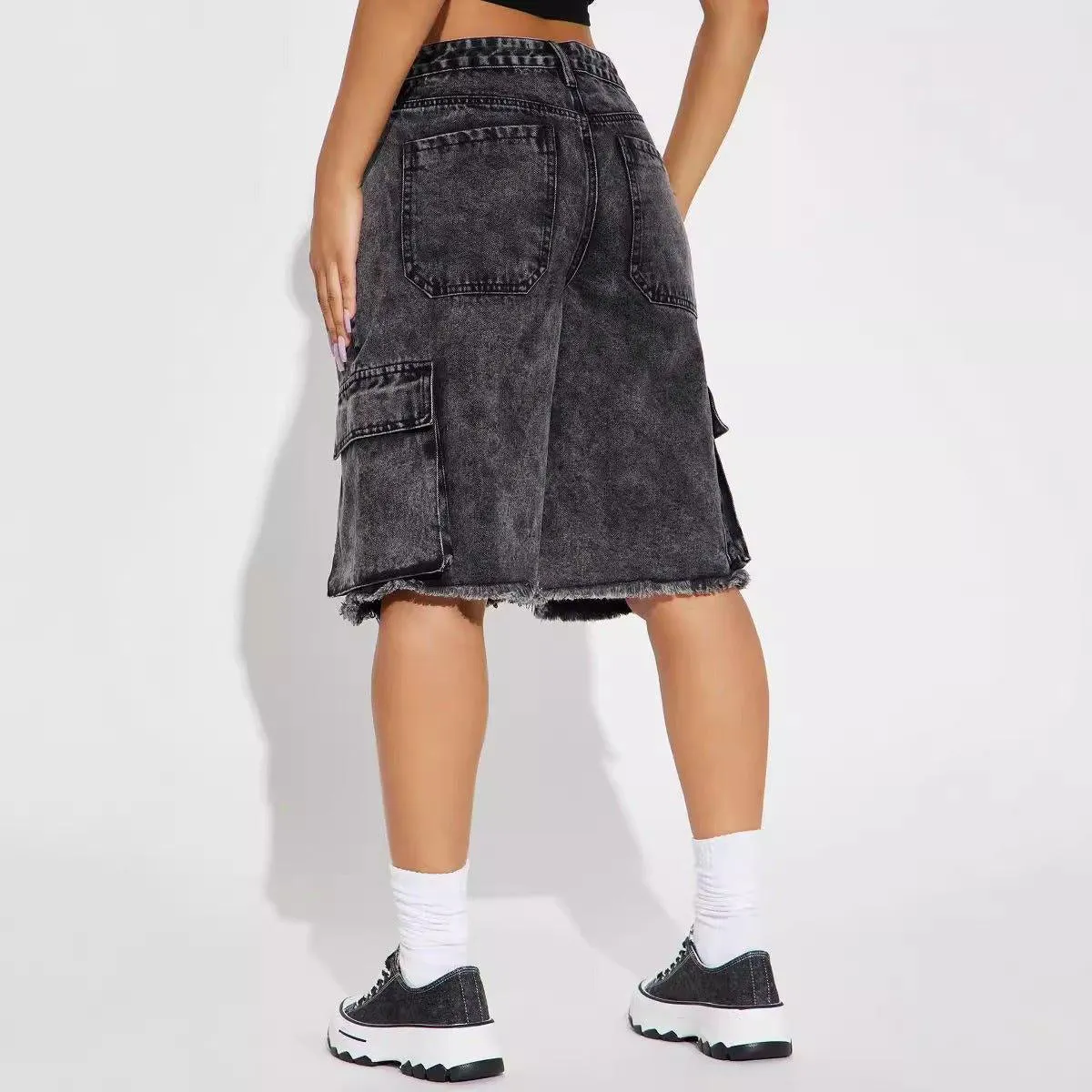 Street Style Frayed Hem Denim Shorts – Black, Cropped & Straight