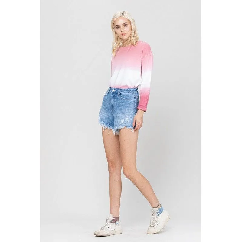 Stretch mom jeans shorts w fray hem