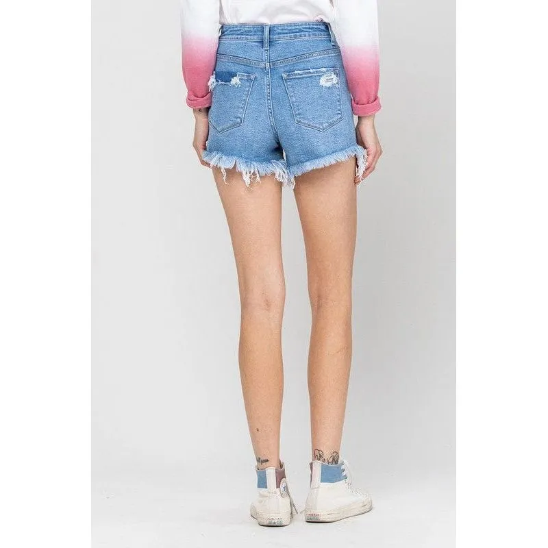 Stretch mom jeans shorts w fray hem
