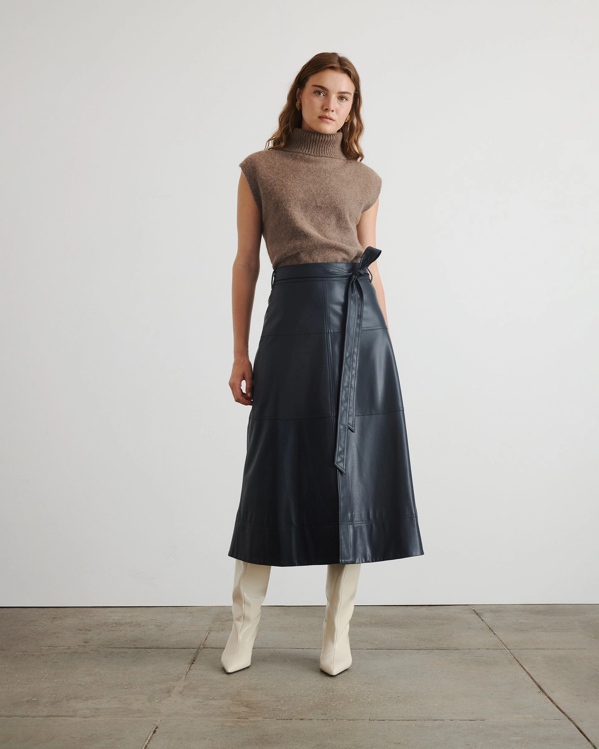 WindResistantMaterial Hudley Skirt