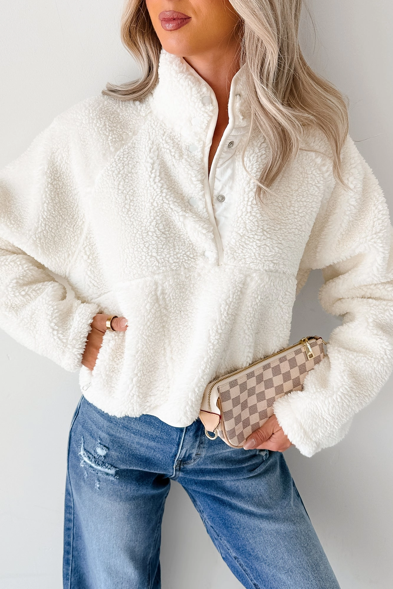 Soft Inner Lining Friction Reducing Finish Daydream Hours Sherpa Half-Snap Sweater (White)