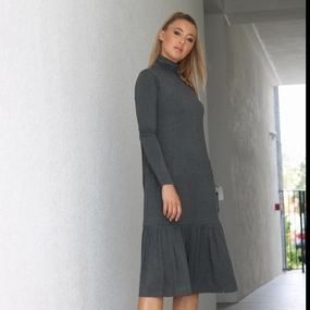 Turtleneck Dress | Grey [Final Sale] Smart and Relaxed Stylish Pick