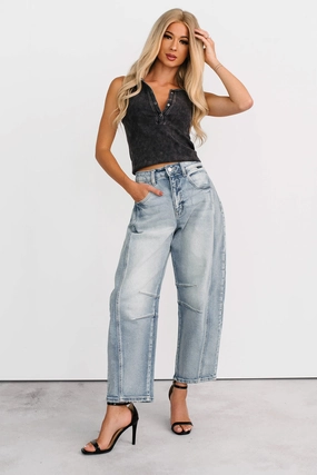 Colette Mid Rise Barrel Cello Jeans (Light) Tapered ankle Outfit Staple