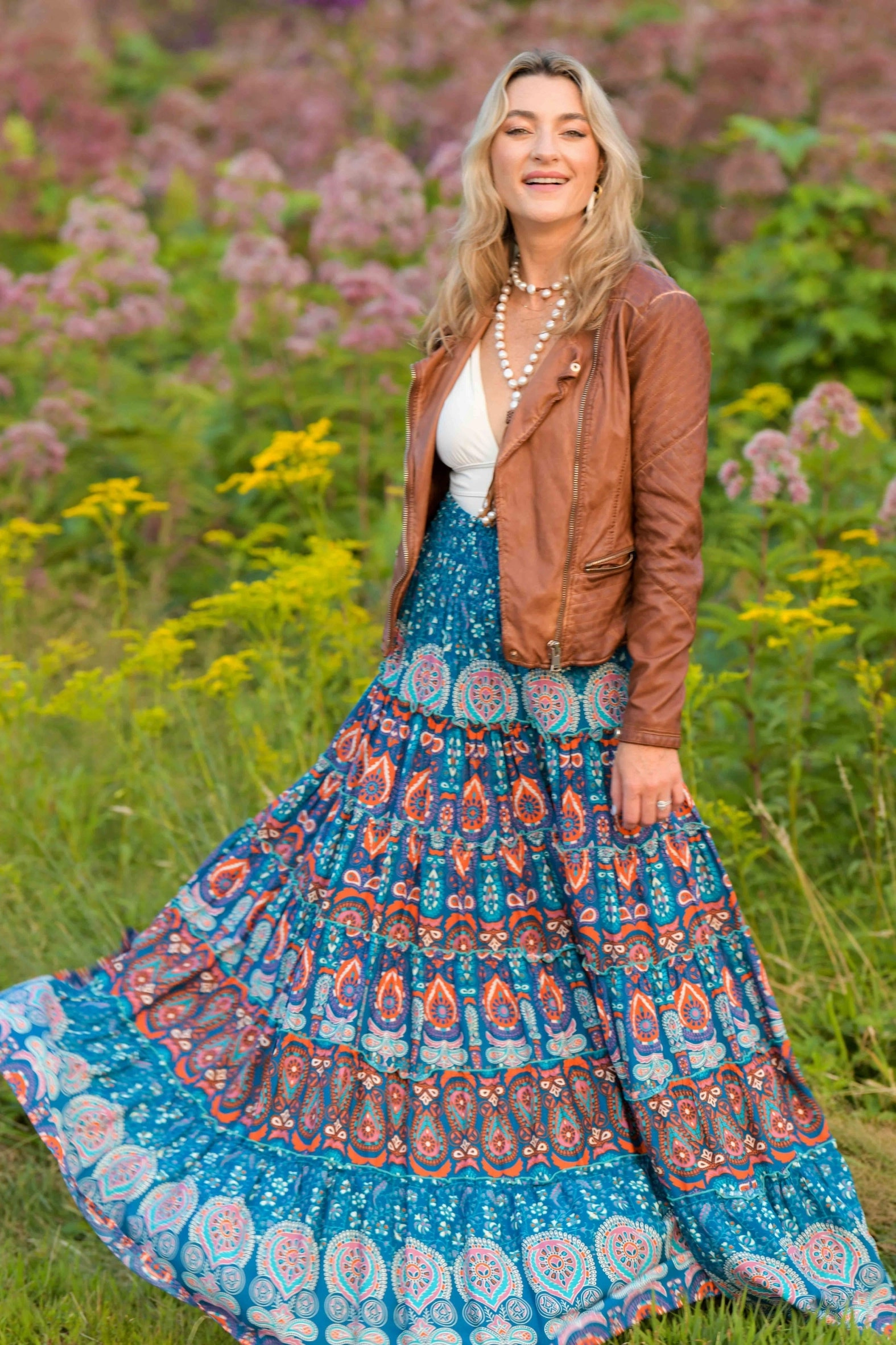 Sundance Maxi Skirt / Orange Teal Twist Front