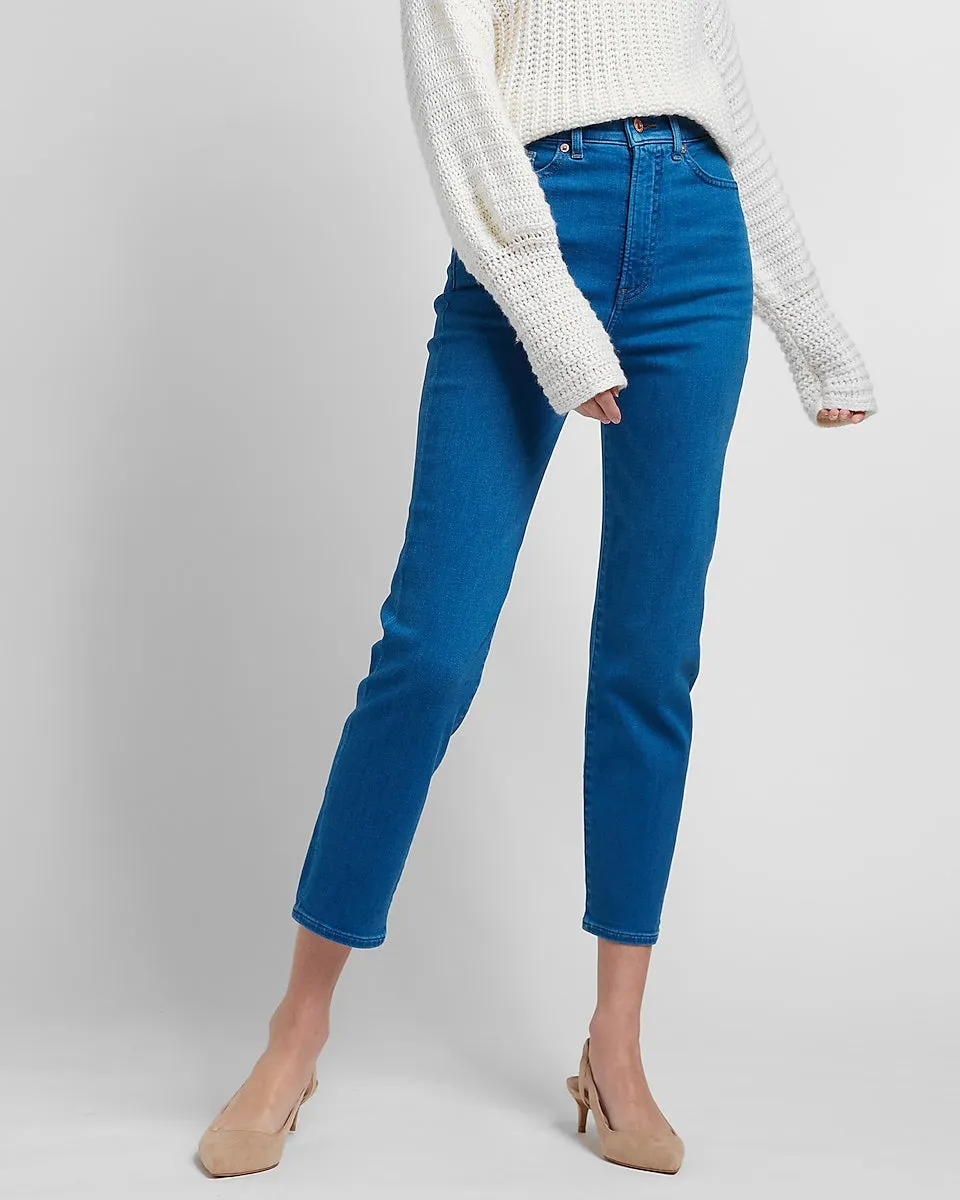 Super High Waisted Medium Wash Mom Jeans in Medium Wash
