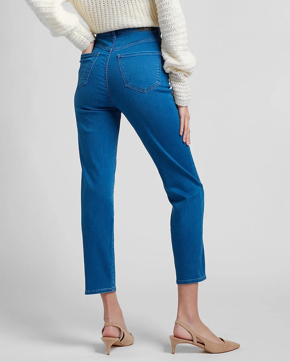 Super High Waisted Medium Wash Mom Jeans in Medium Wash