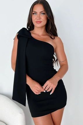 Fitted Style Supermodel Status One Shoulder Mini Dress (Black)