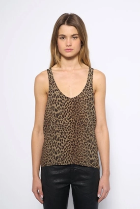 Tarys Satin Top Leaves Durable Chainstitch LayeringFriendly Weight