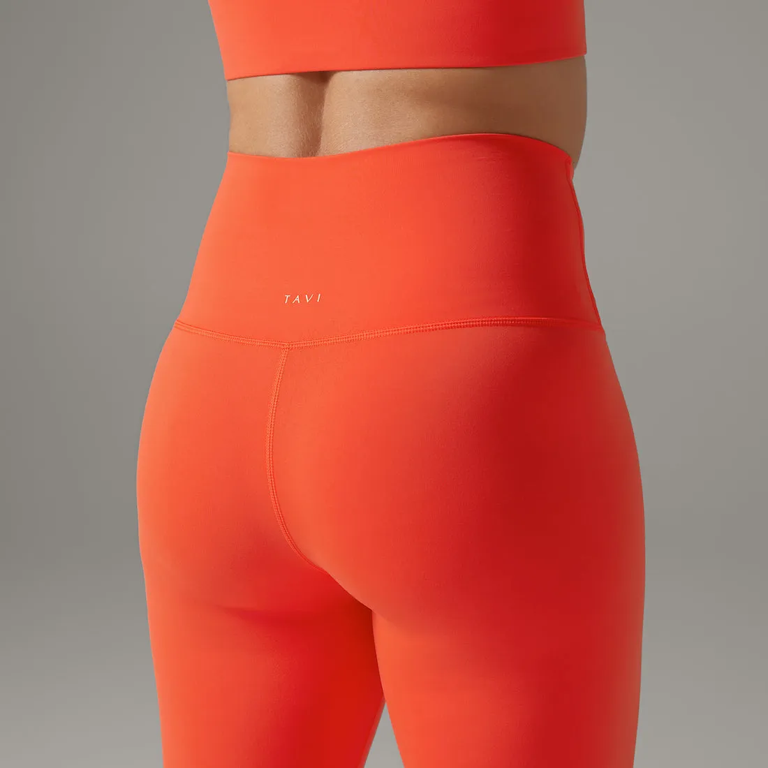 TaviSculpt® High Waisted 7/8 Leggings