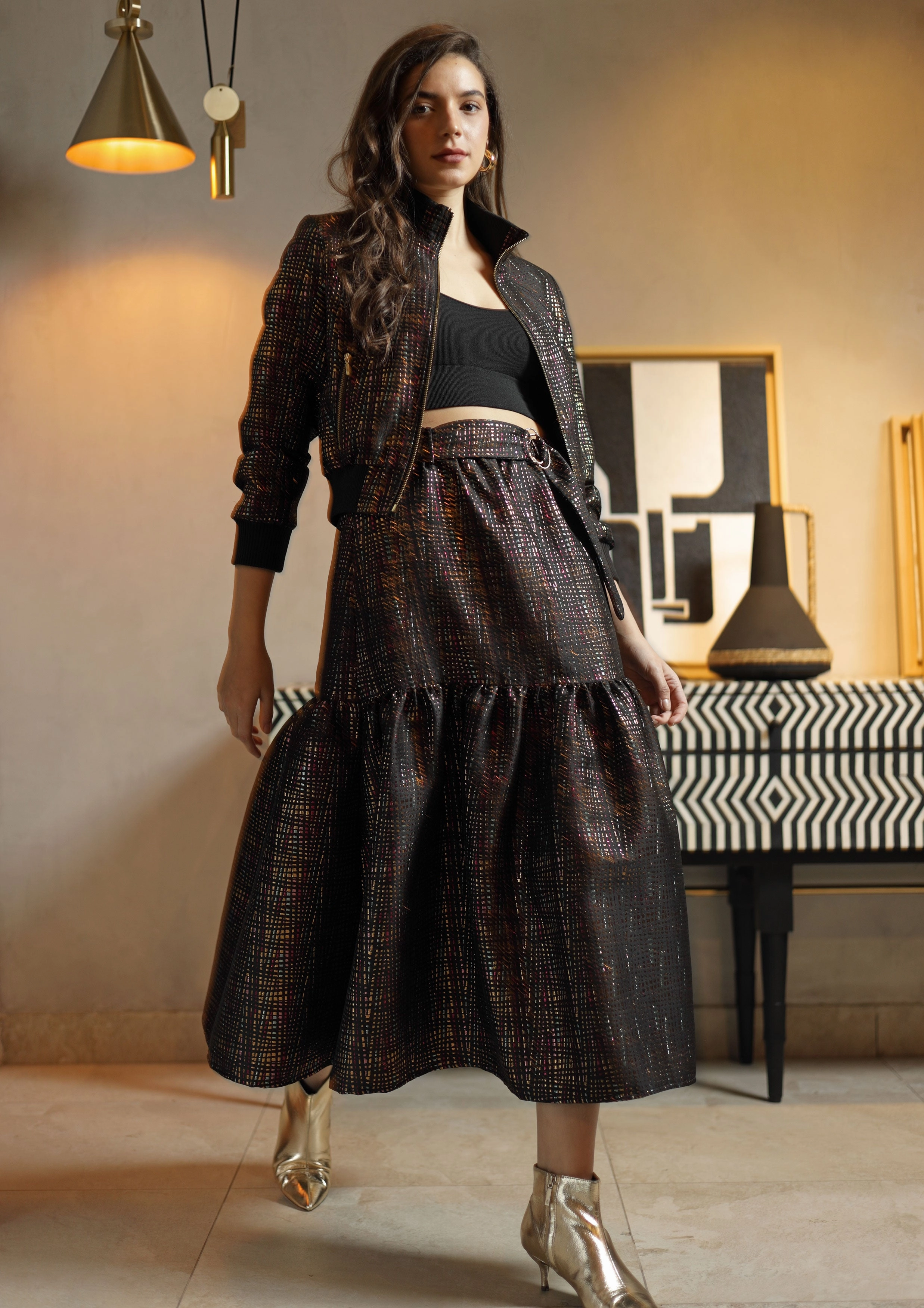 Sequined Finish Belora Skirt in Black