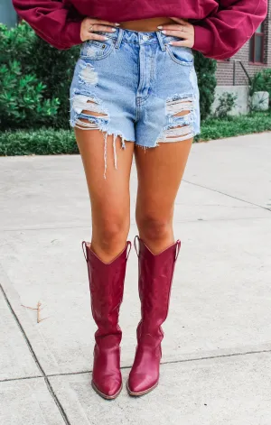 The Every Day High Waist Destroyed Short (Med Wash)