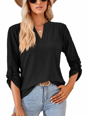 THREE QUARTER SLEEVE V NECK TOP Timeless Cut ThermalRegulating