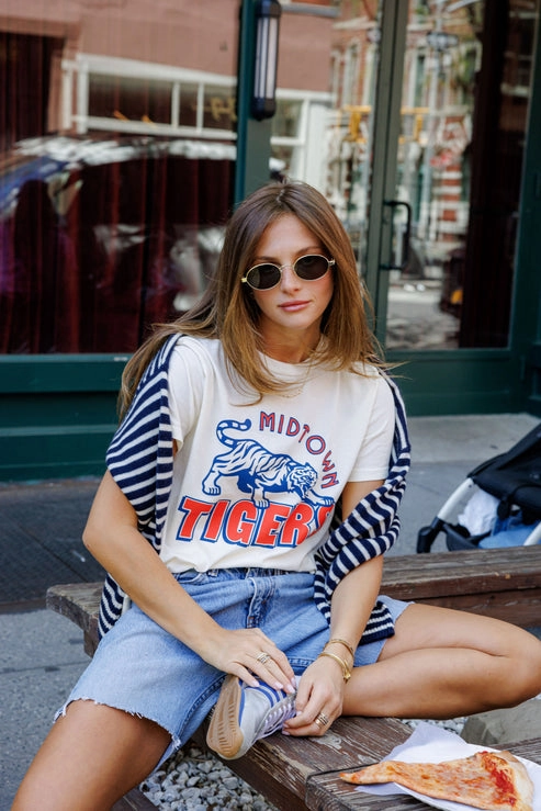 MultiPocket Configuration MIDTOWN TIGERS EVERYDAY TEE