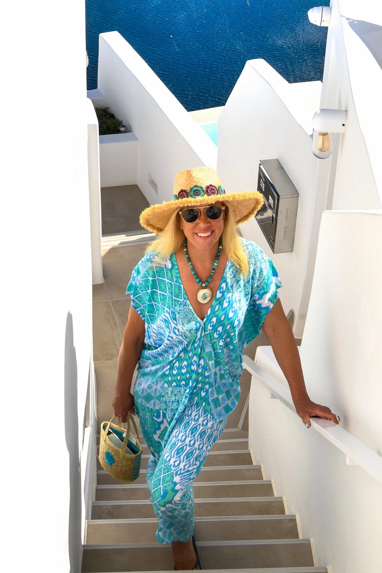 Smooth Shape Santorini Kaftan / Seafoam Ikat