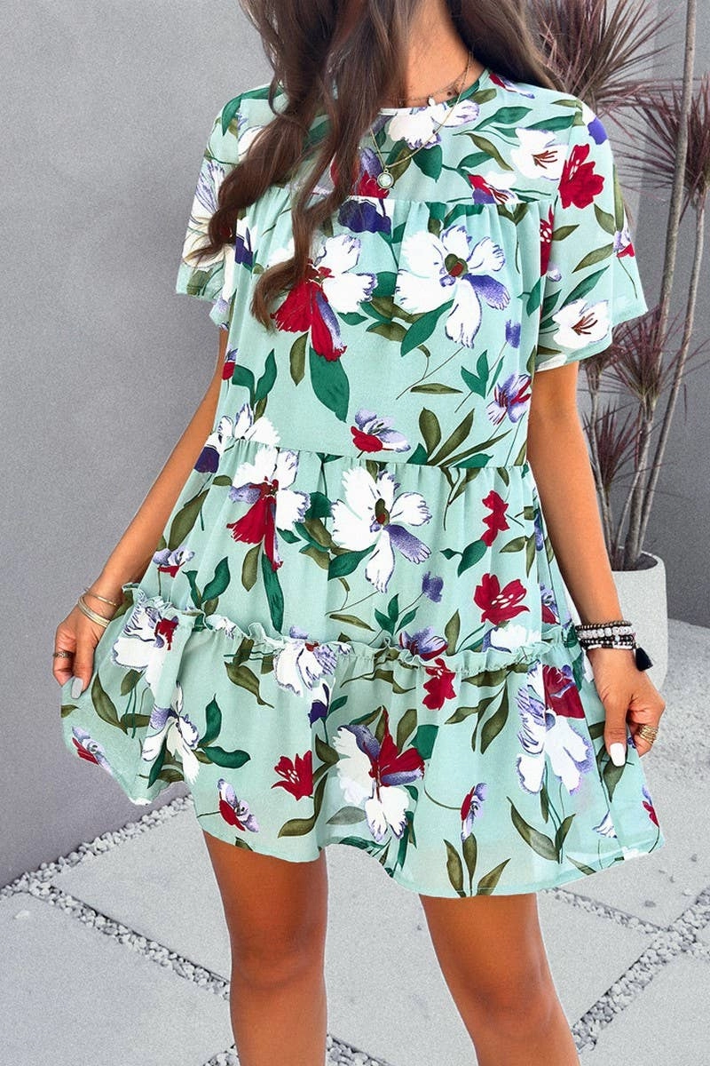 CASUAL HOLIDAY PRINT SHORT SLEEVE DRESS_CWDSD2405 Curve-Enhancing