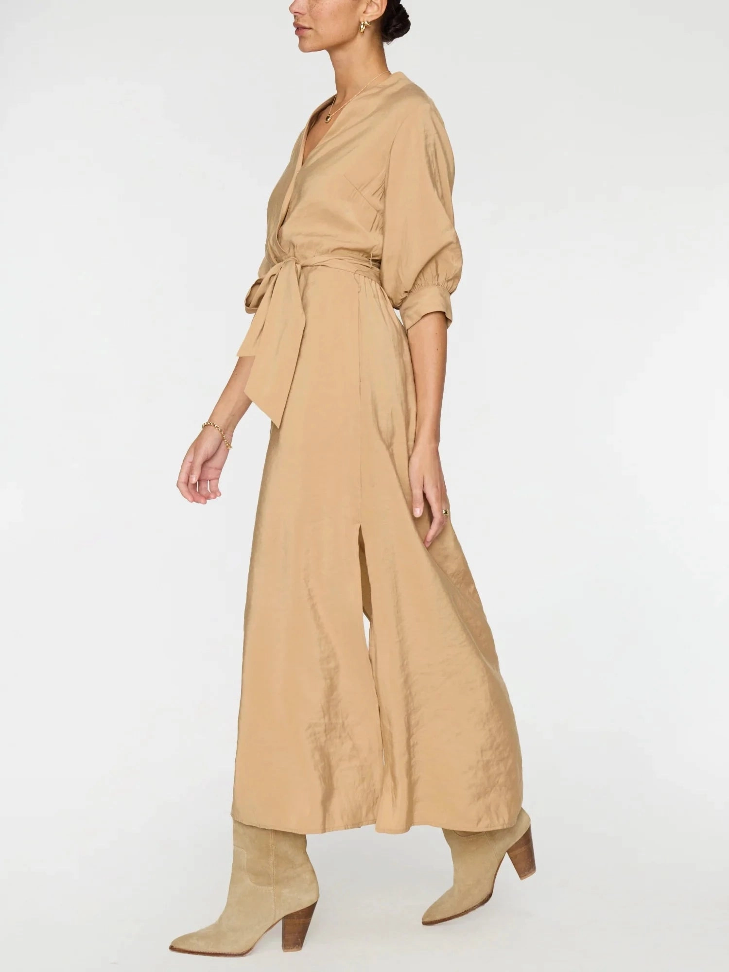 Daily Chic Elegant Silhouette Aurel Dress Sahara