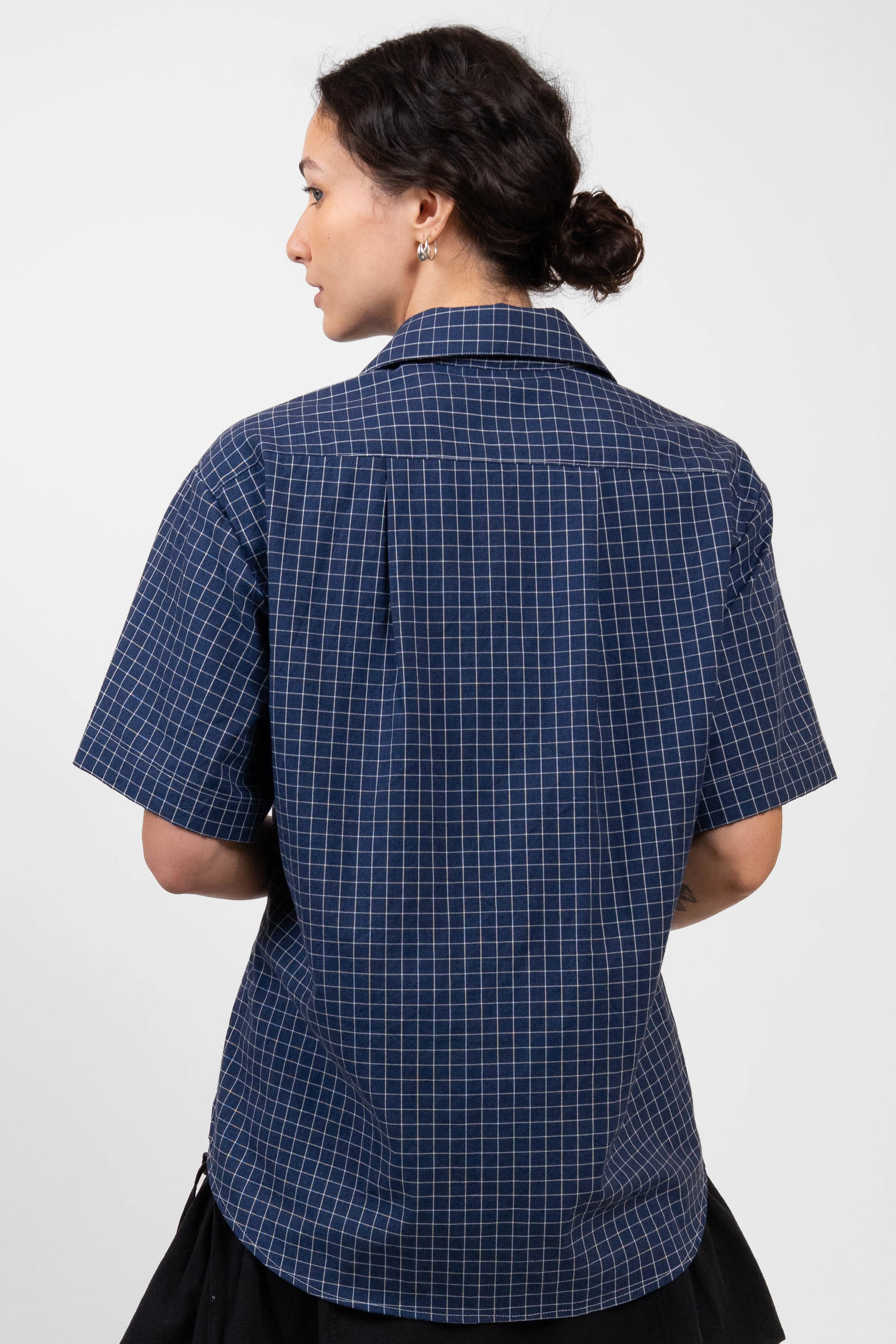 Trev Button Down (Sizes L, XL) LightweightTexture Comfortable Look