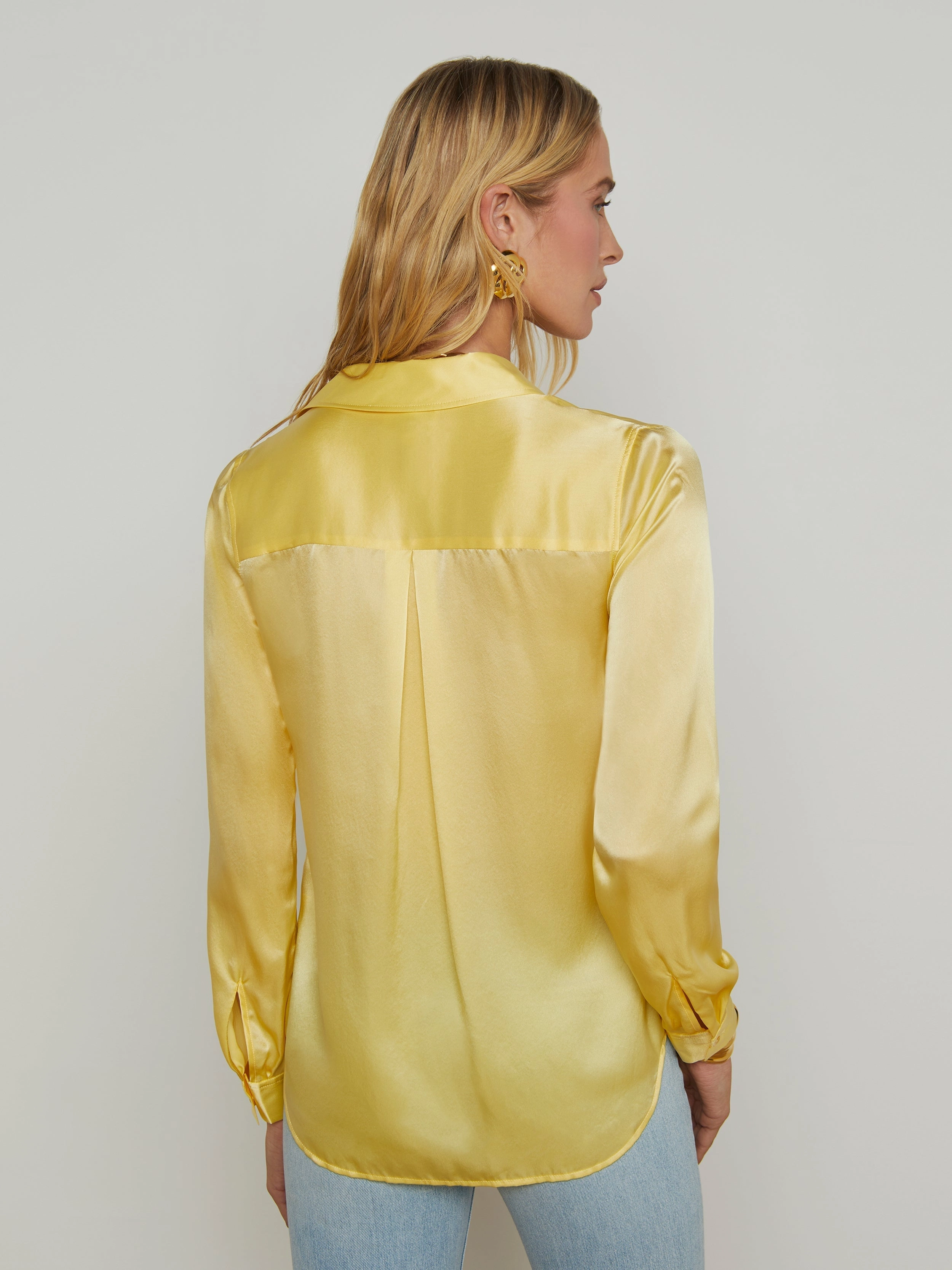 Sporty Top Lightweight pullover Tyler Silk Blouse Pale Yellow