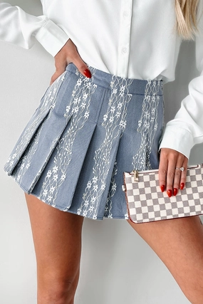 Flirty Concepts Pleated Lace Mini Skort (Blue Denim) Stretch Layer Exclusive item