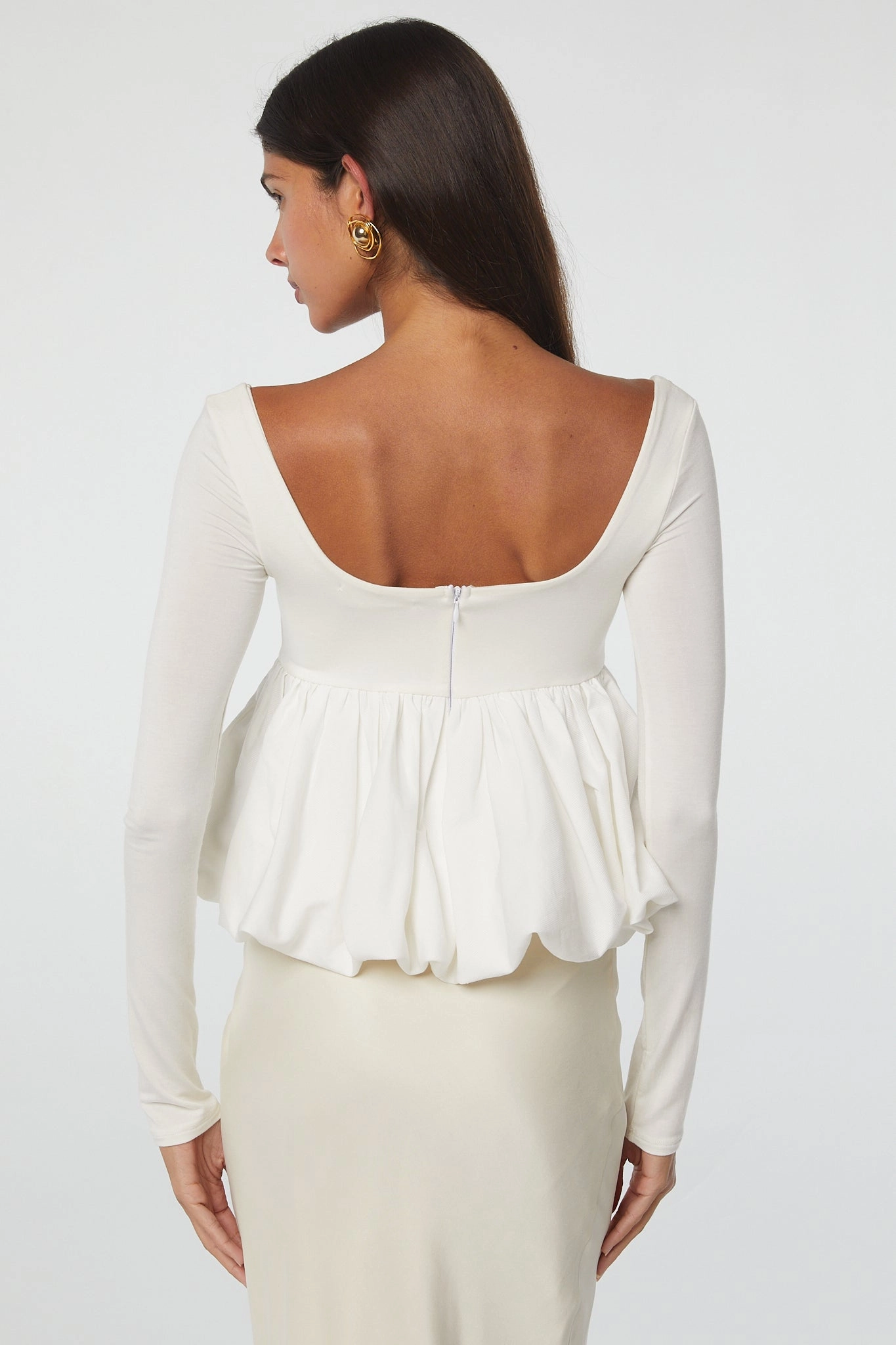 Slim Fit Design Reflective Accent Trim UWE BUBBLE TOP