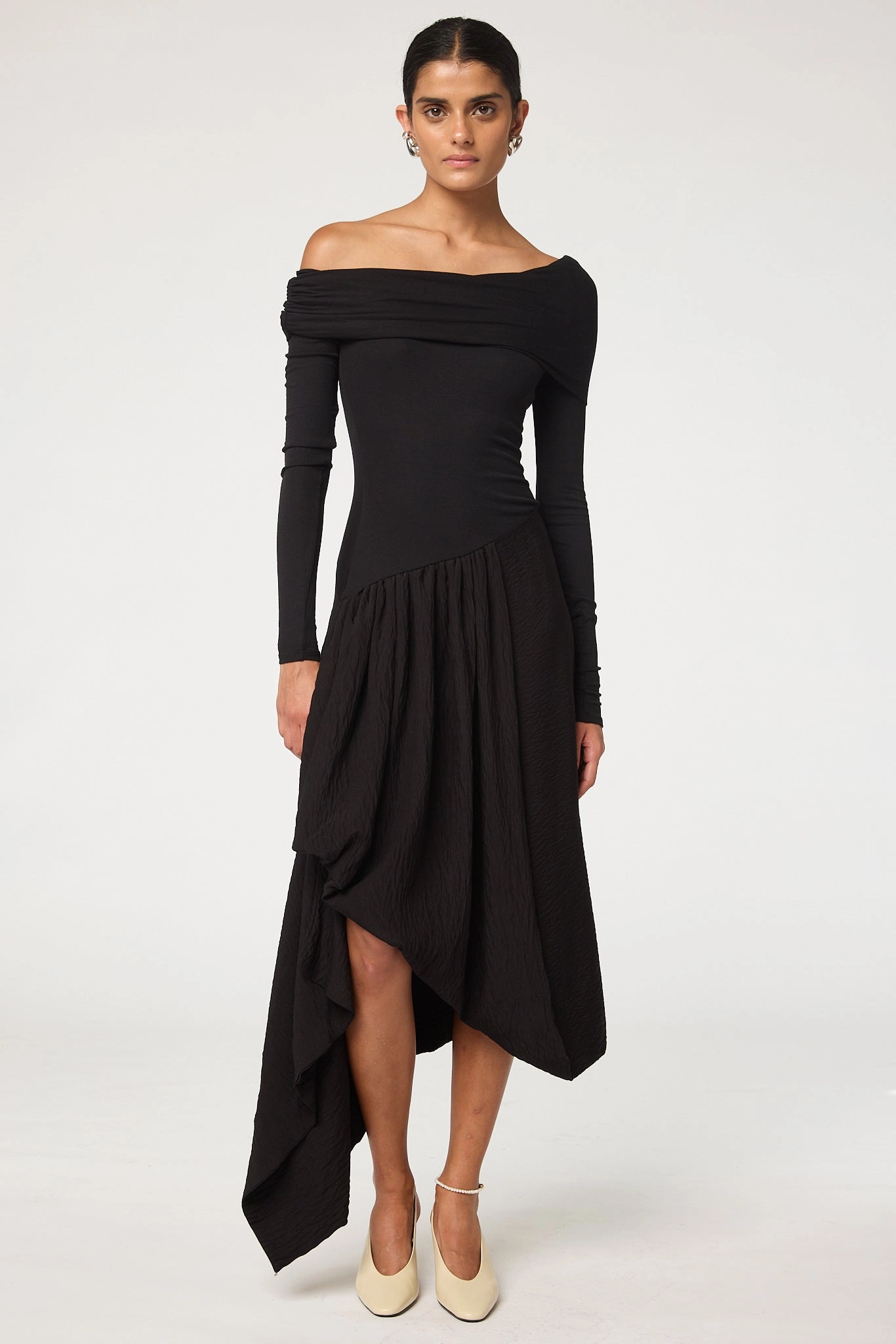 VASCO DRESS Sleek and Simple