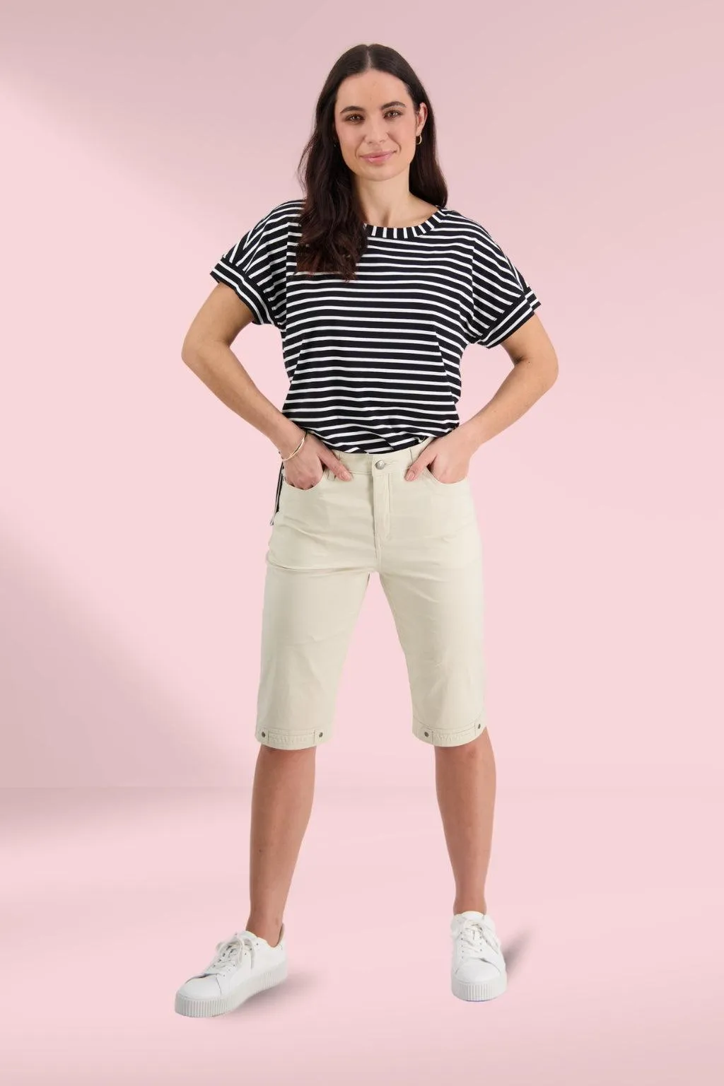 Vassalli Poplin Straight Leg Shorts Sand