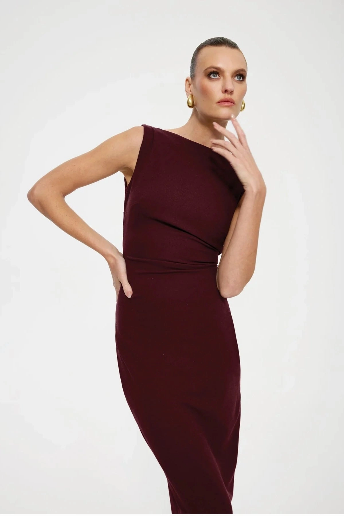 Verona Gown Wine Modest Cut