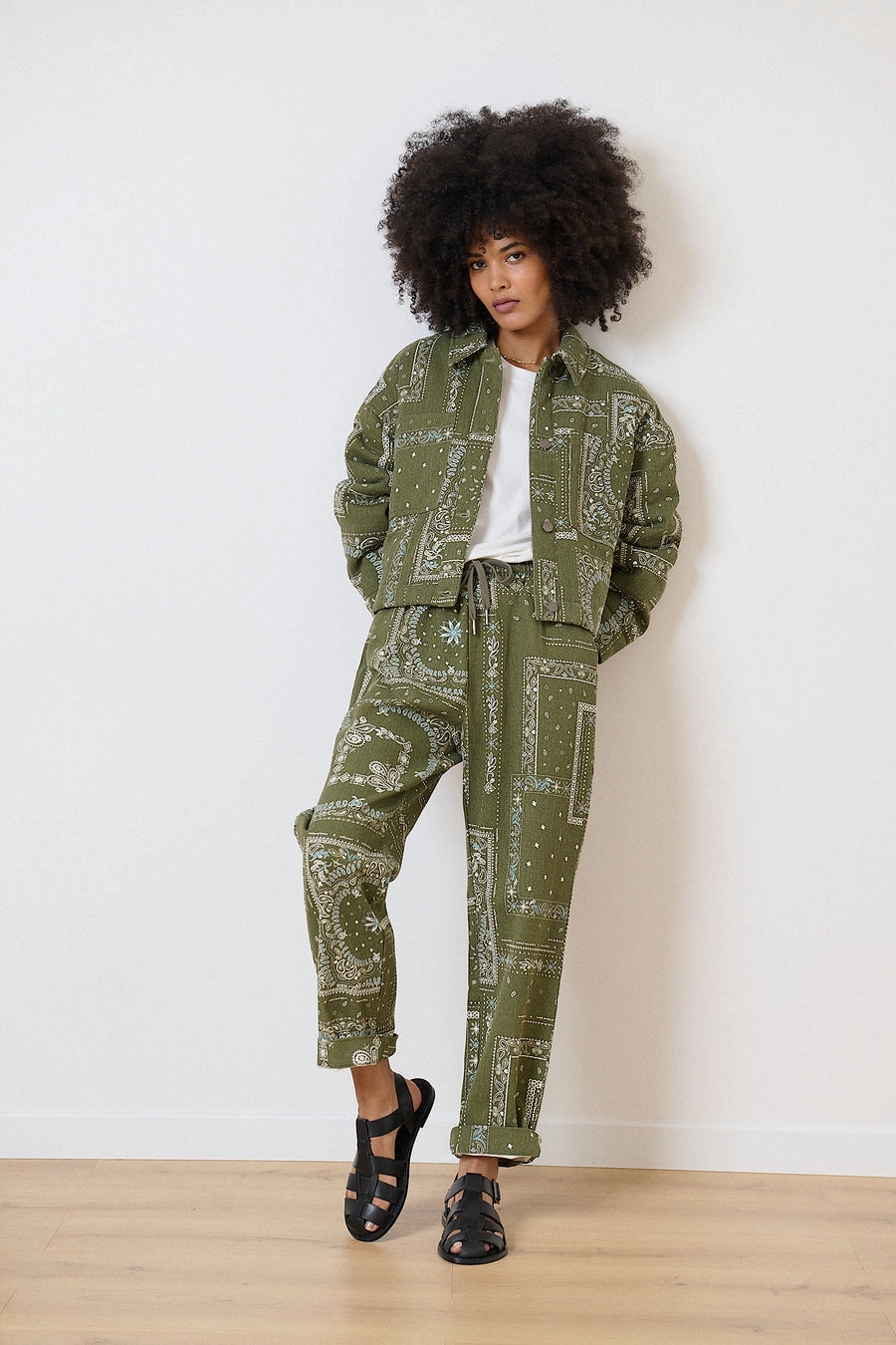 VOLT PANT Sporty Design