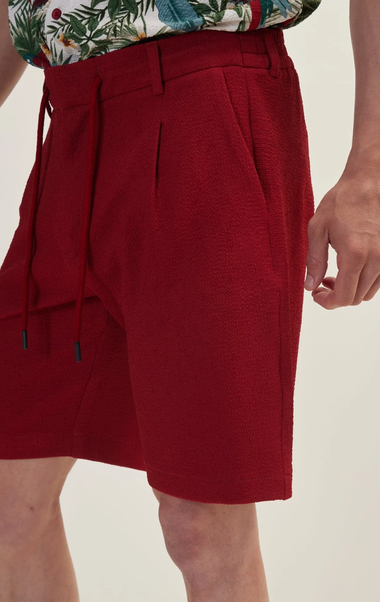 Waffle Stretch Beach Day Shorts - Burgundy