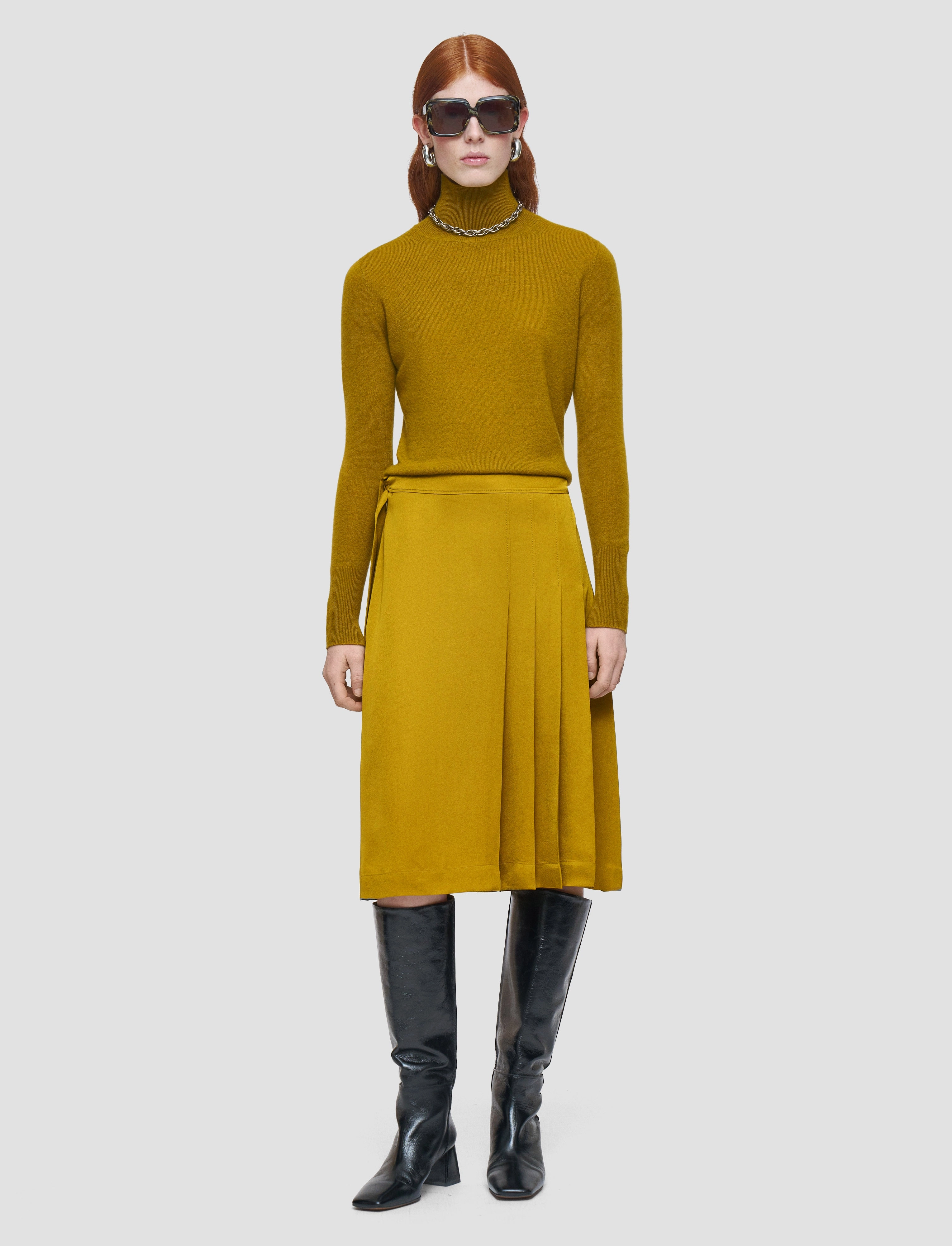 Style Fusion Jeanne Light Crepe Skirt