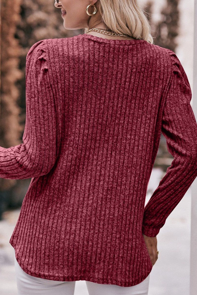 AdvancedAirflowChannels WOMEN CORDUROY ROUND NECK KNIT SWEATER