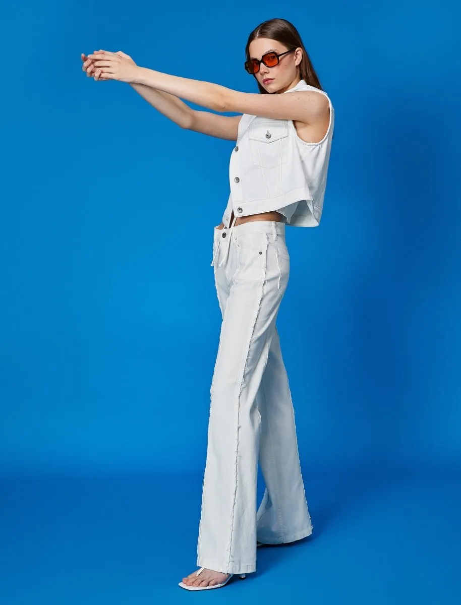 White Jeans Flare