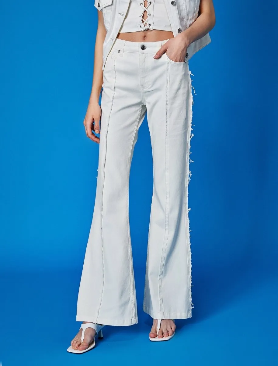 White Jeans Flare