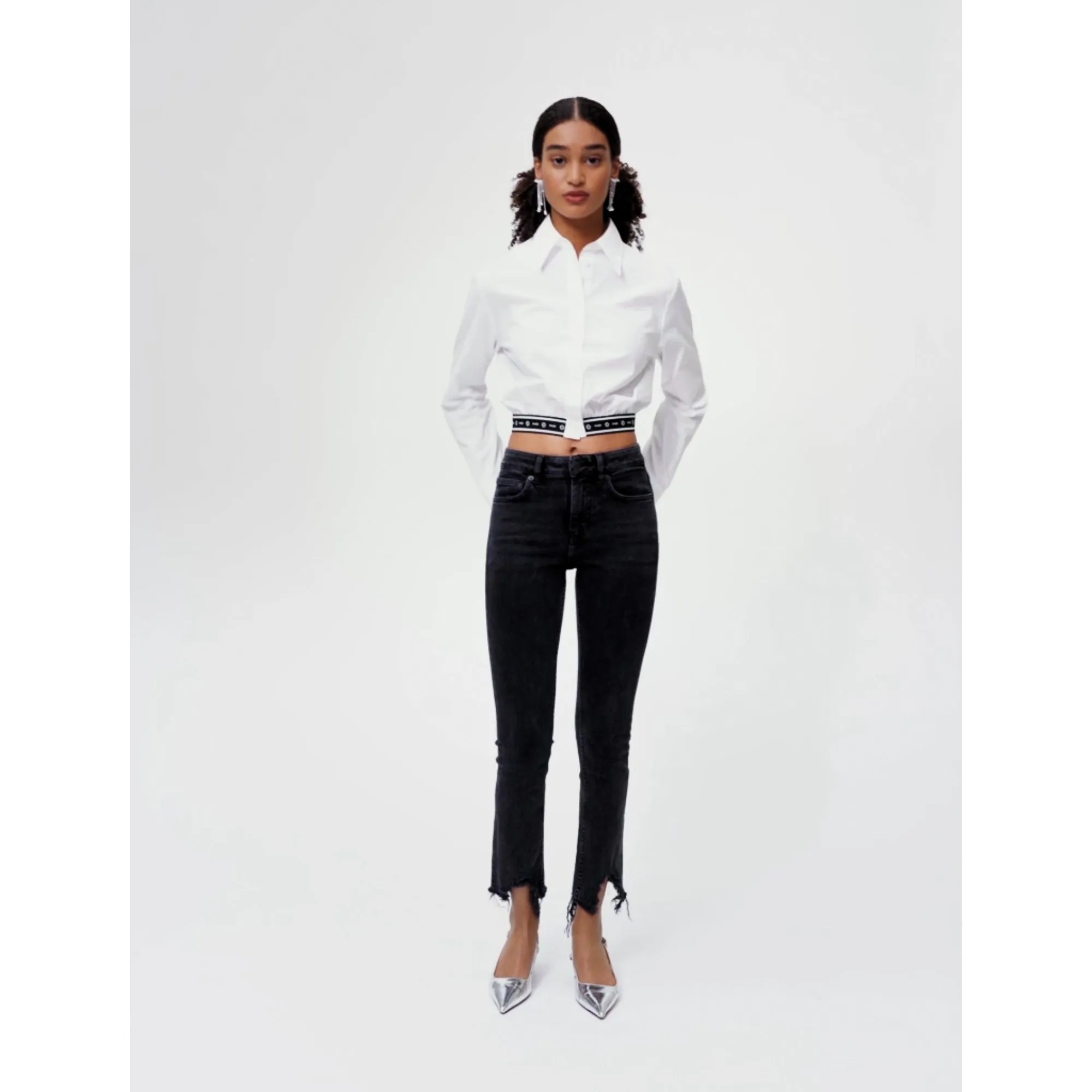 Women Straight Jeans With Ripped Hems - Anthracite Grey