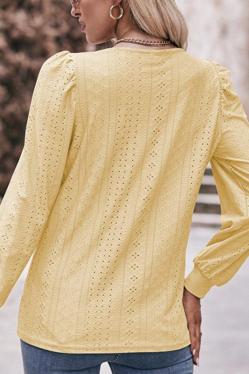 Layered Hemline Tagless Neckline Design WOMEN U NECK EYELET FITTED CUFF TEE