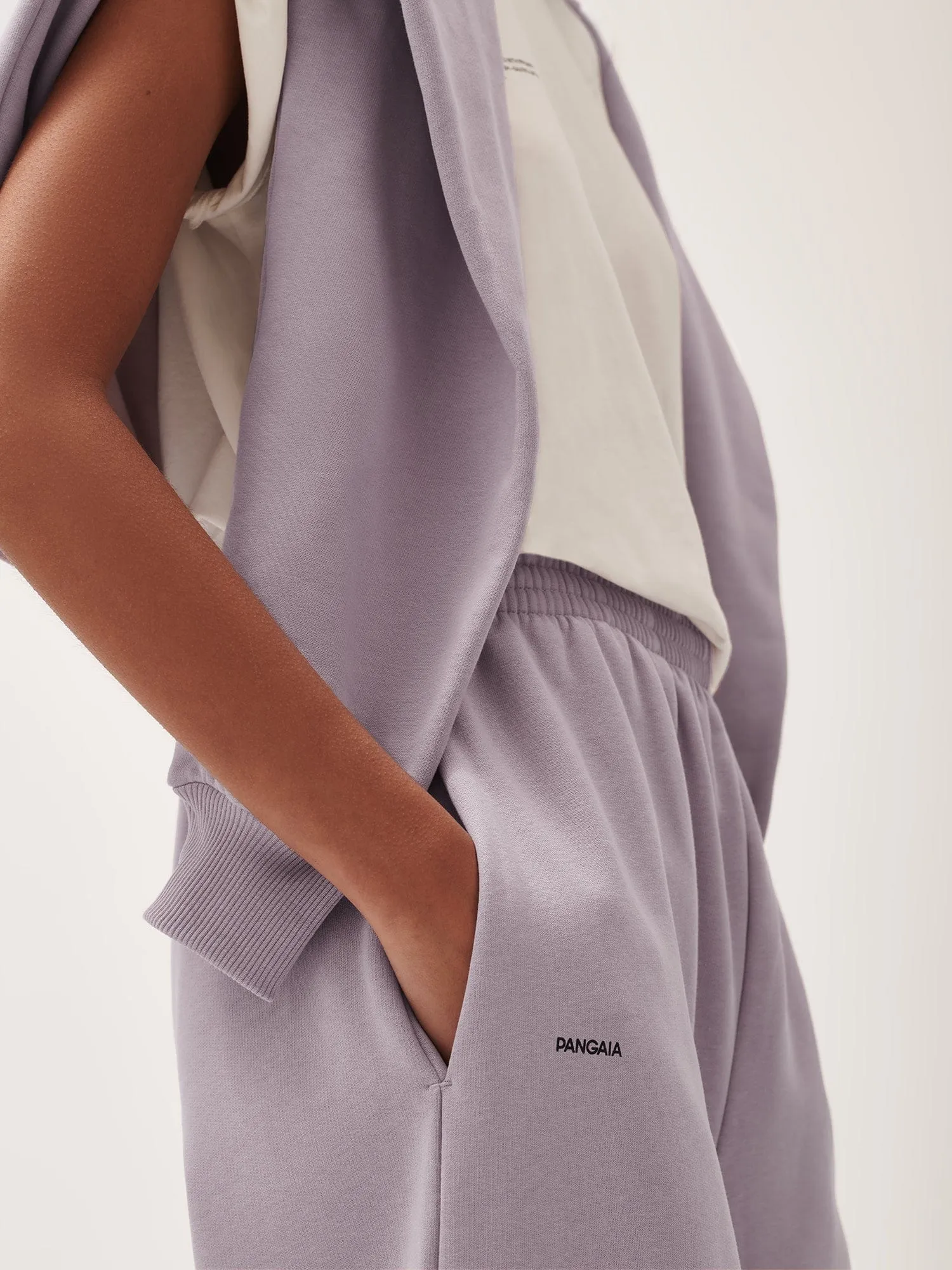 Womens DNA Barrel-Leg Track Pants—raisin purple
