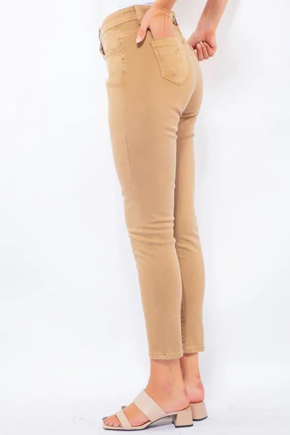 WOMEN'S FASHION COLORED JEANS IN BROWN